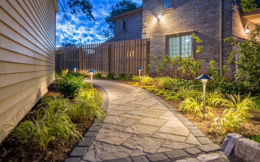enter-a-new-dimension-in-outdoor-lighting-with-evo