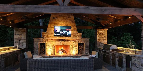 Outdoor Entertainment